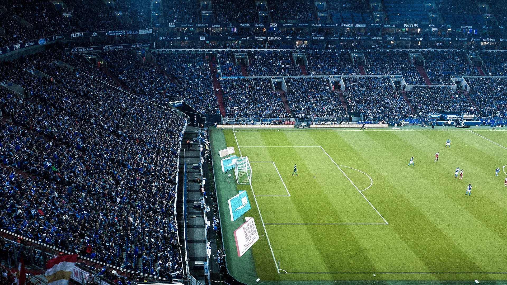 _魔幻夜光跑步赛：光影交织，燃爆夜晚_，夜光跑道